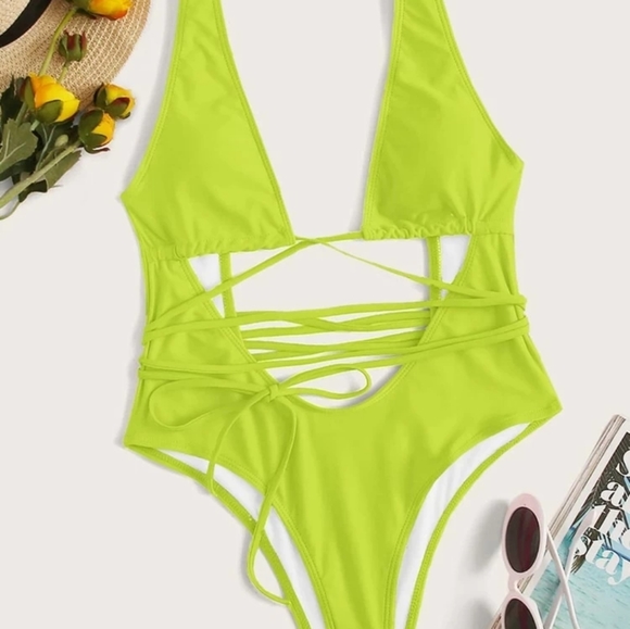🤣SHEIN 💛Neon Lime Cutout 👀Front One Piece Swimsuit - Picture 6 of 13